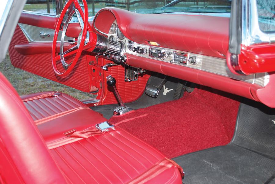  Ford Thunderbird 1957 года  (фото 35 из 86)